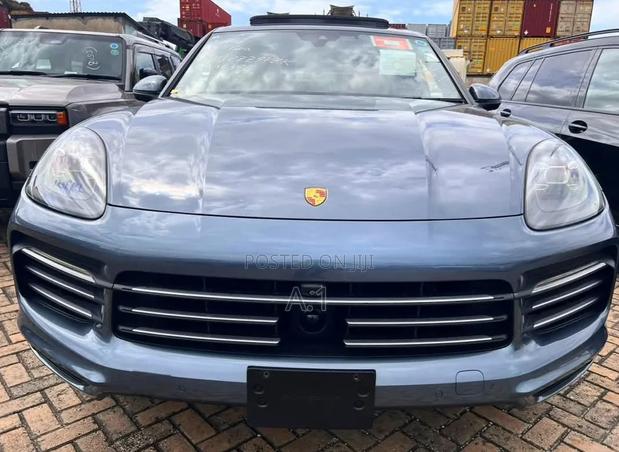 Porsche Cayenne Base AWD 2019 Blue