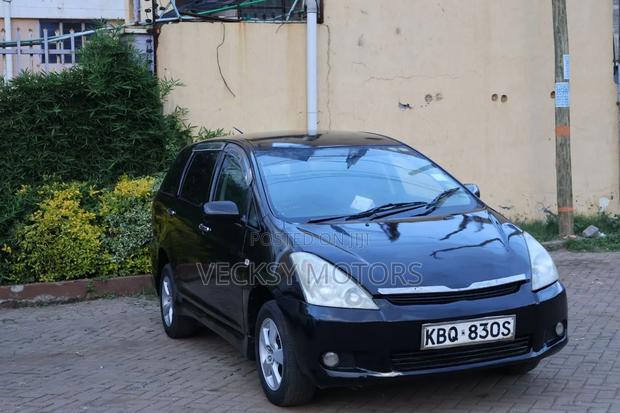 Toyota Wish 2004 Black