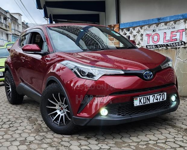 Toyota C-HR 2017 Red