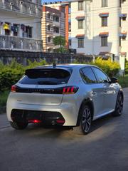 Peugeot 208 2020 White for sale