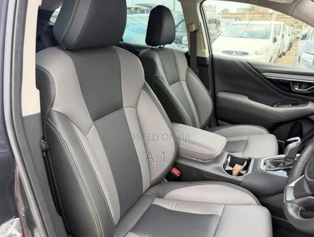 Subaru Outback Touring 2022 Gray