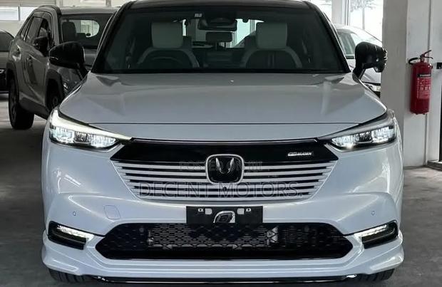 Honda Vezel 1.5 Hybrid 2WD 2020 White