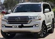Toyota Land Cruiser 4.6 V8 ZX 2015 White for sale