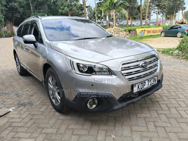 Subaru Outback 2.5i Premium AWD 2016 Gold