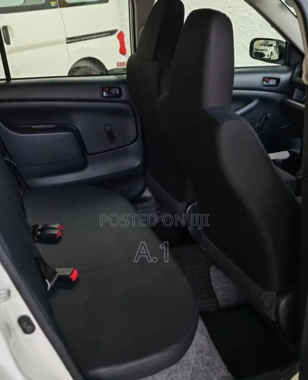 Toyota Probox 1.3 DX 2WD 2019 Off white