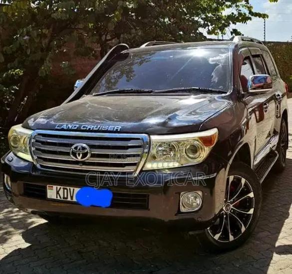 Toyota Land Cruiser 4.5 V8 GX-R 2014
