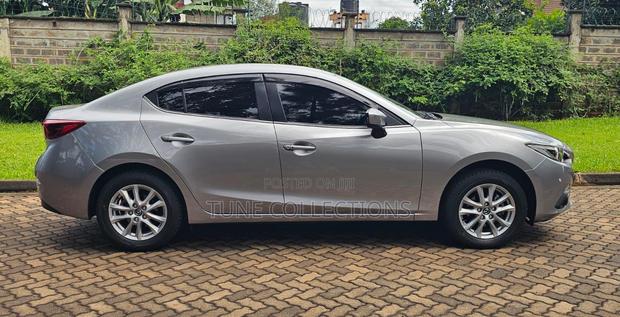 Mazda Axela 2016 Gray