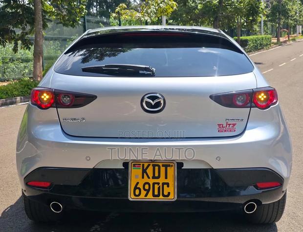 Mazda 3 2019 Gray