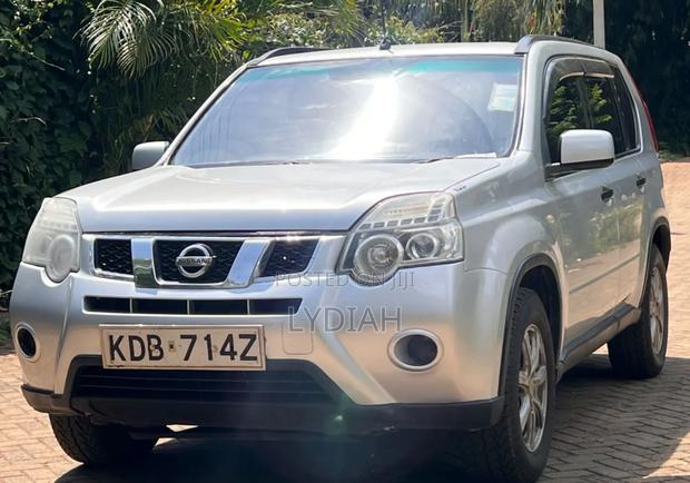 Nissan X-Trail 2014 Silver