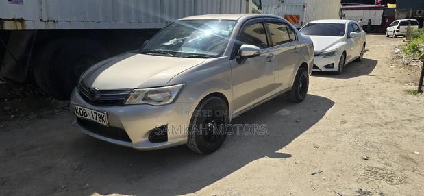Toyota Axio 2015 Gold