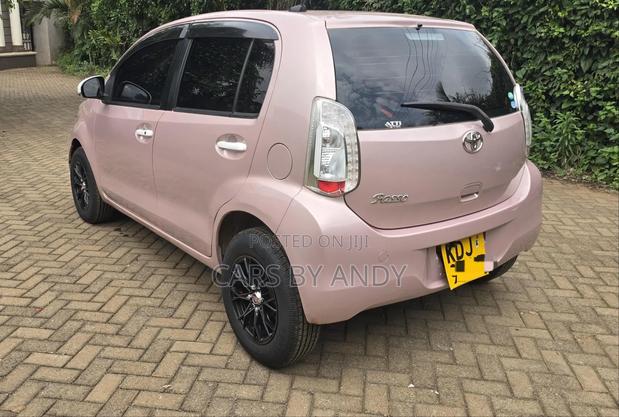 Toyota Passo 2015