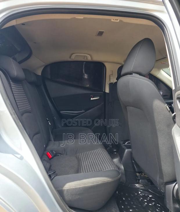 Mazda Demio 2017 Silver