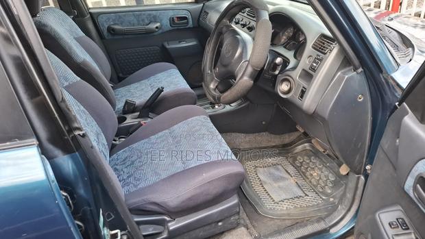 Toyota RAV4 Automatic 2000 Blue