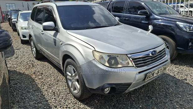 Subaru Forester 2.0D X 2010 Silver