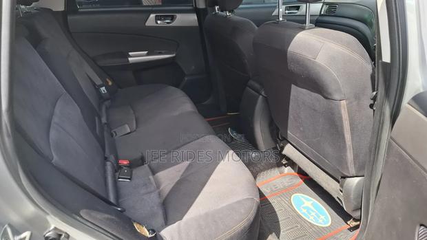 Subaru Forester 2.0D X 2010 Silver
