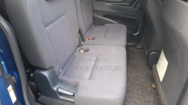 Toyota Sienta 1.5 FWD (6-seater) 2016 Blue