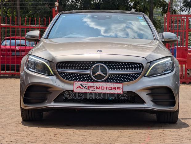 Mercedes-Benz C200 2019