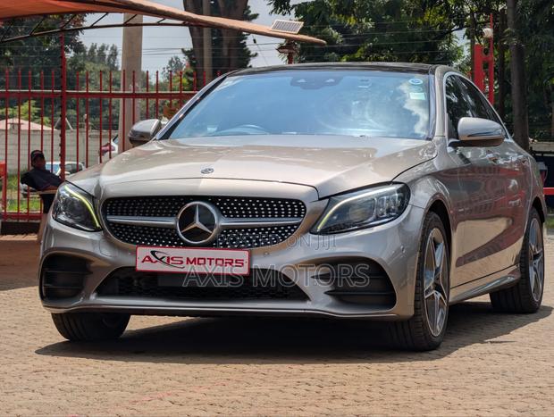 Mercedes-Benz C200 2019