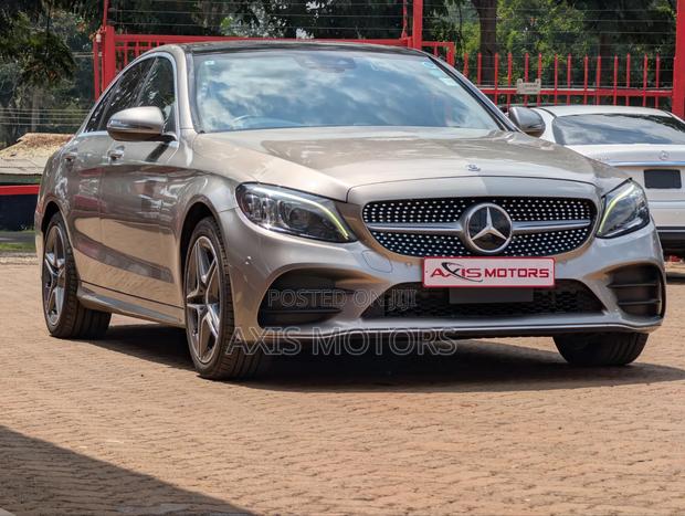 Mercedes-Benz C200 2019