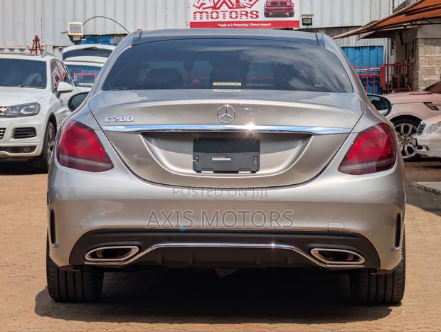 Mercedes-Benz C200 2019