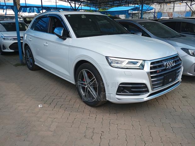 Audi Q5 2.0T Premium AWD quattro 2019 White