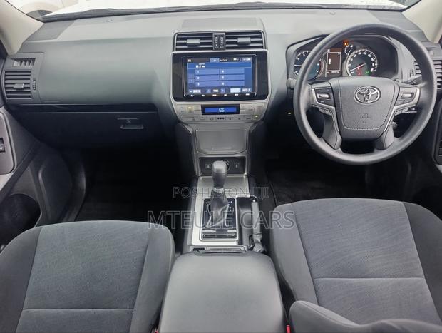 Toyota Land Cruiser Prado 2020 White