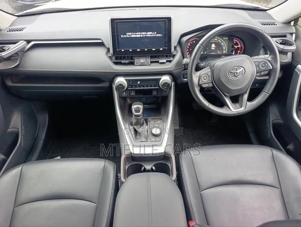 Toyota RAV4 2019 White