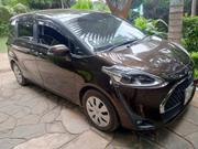 Toyota Sienta 2019 Brown for sale