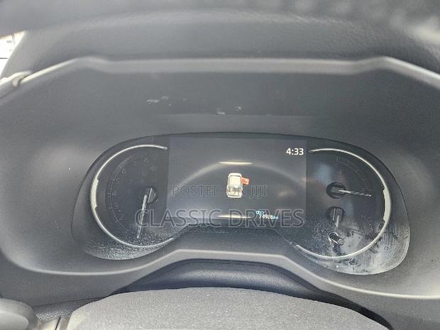 Toyota RAV4 2020 White