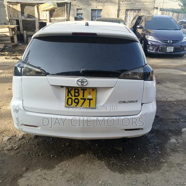 Toyota Caldina 2009 White