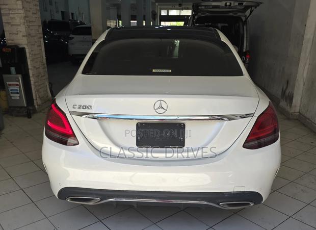 Mercedes-Benz C200 2019 White