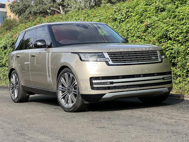 Land Rover Range Rover Vogue 2022 Gold