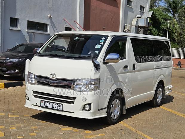 Toyota HiAce SV Premium 2013 White