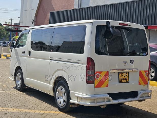 Toyota HiAce SV Premium 2013 White