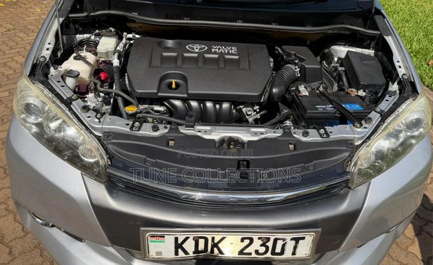 Toyota Wish 2015 Silver