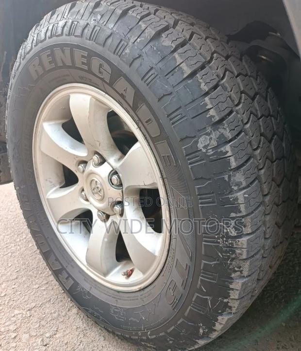 Toyota Land Cruiser Prado 3.0 D-4D 5dr 2007 Gray