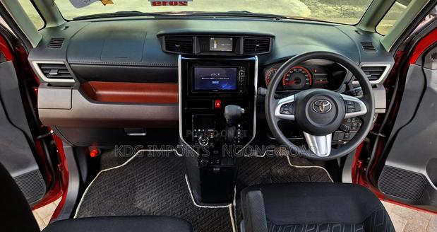 Toyota Roomy 2019