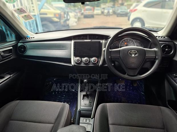 Toyota Corolla Fielder 1.5 Petrol FWD 2015 Blue