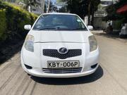Toyota Vitz 2007 Pearl for sale
