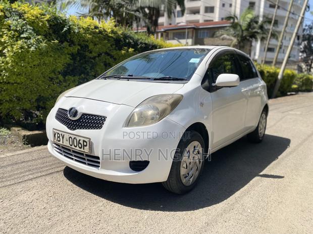 Toyota Vitz 2007 Pearl