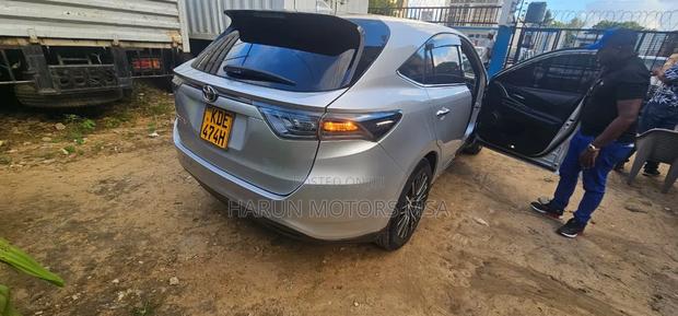 Toyota Harrier 2015 Silver