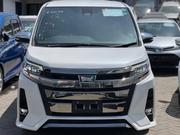 Toyota Noah 2.0 AWD (7 Seater) 2019 White for sale