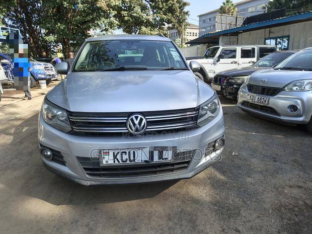 Volkswagen Tiguan 2012 Silver