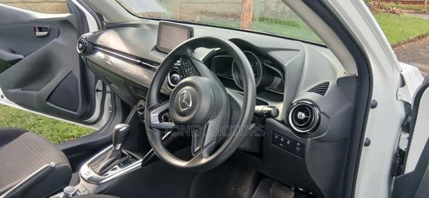 Mazda Demio 2018 White