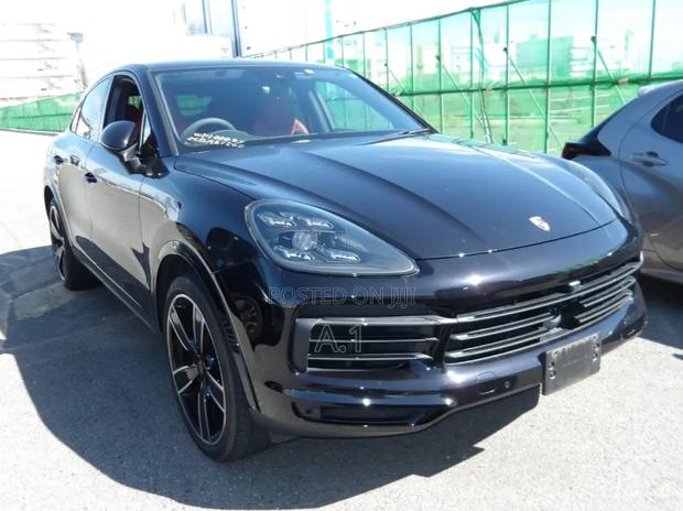 Porsche Cayenne Base AWD 2019 Black
