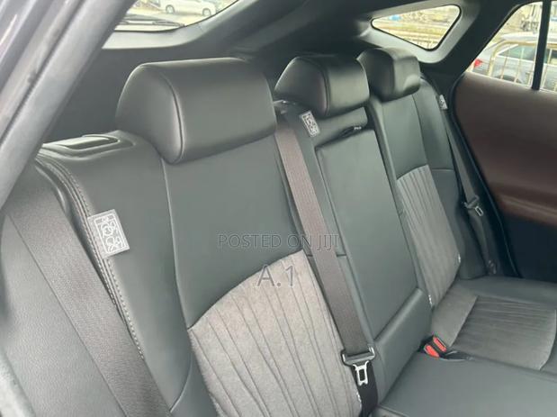 Toyota Harrier Hybrid S 2020 Blue