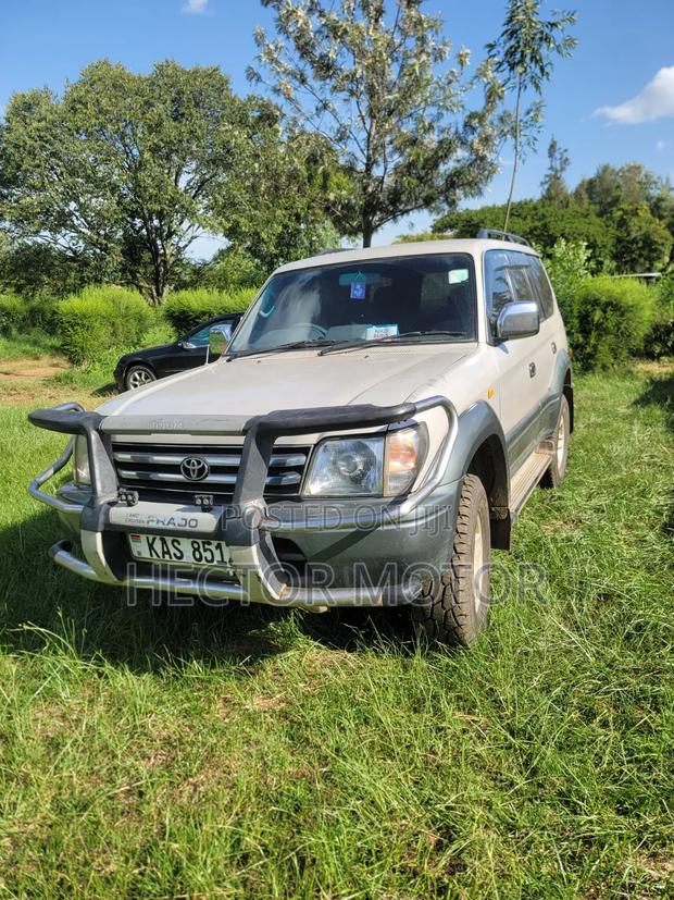 Toyota Land Cruiser Prado 3.0 TD 1997 Ivory