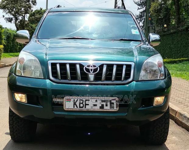 Toyota Land Cruiser Prado 2007 Green
