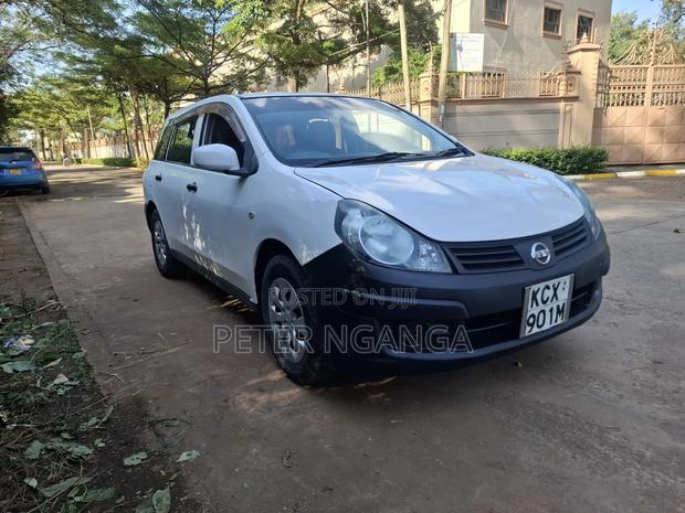 Nissan Advan 2012 White