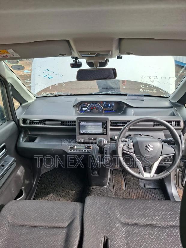 Suzuki Wagon R 660 Hybrid FWD 2019 Gray
